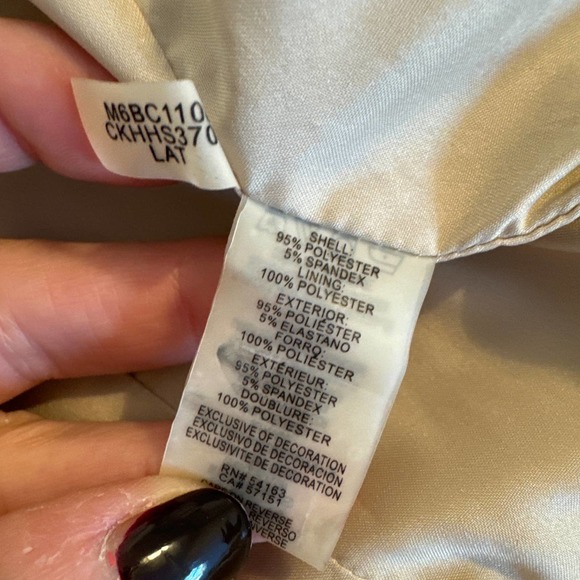 Calvin Klein Cream Colored Offset Gold Metal Zippers & Snaps Size 4 Pre-owned - Picture 9 of 12